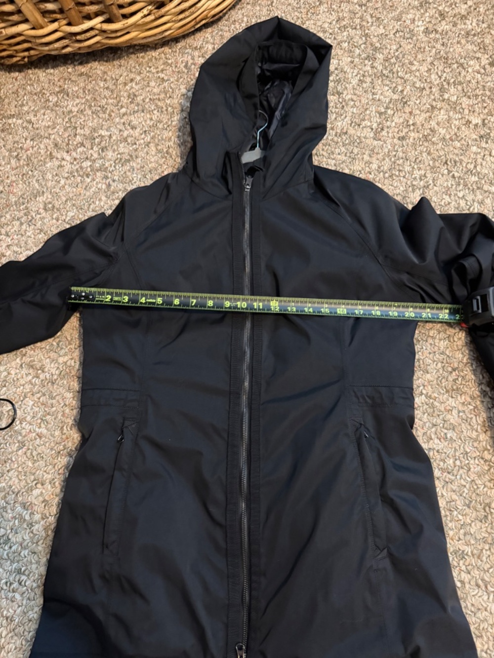 Lululemon Coat with Removable Insulated Liner - Picture 16 of 16